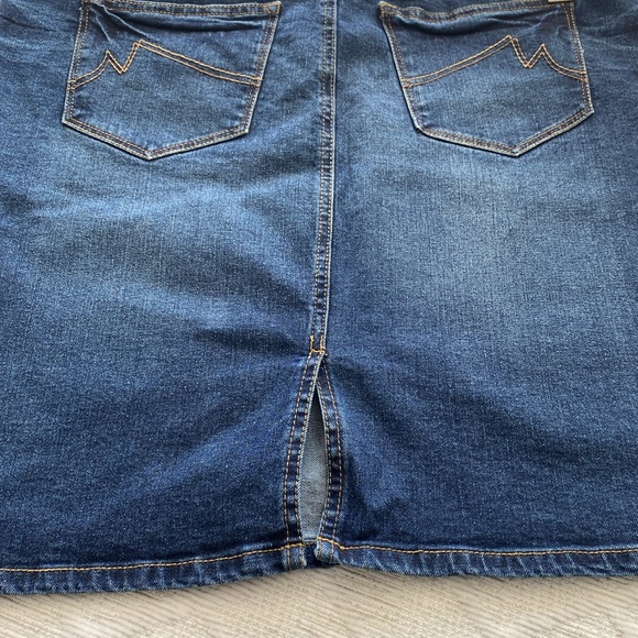 MAX JEANS skirt - Picture 4 of 7
